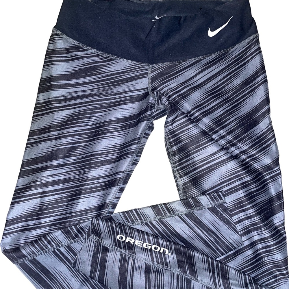 Nike Dri-Fit Oregon leggings